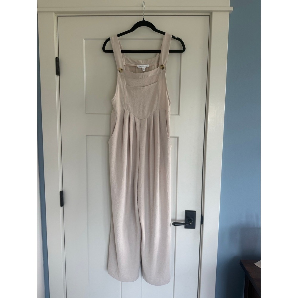 B Famous NYC Neutral Cream Wide-Leg Jumpsuit NWT SizeM